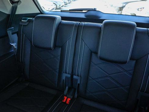 New 2026 Volkswagen Atlas SE image 31