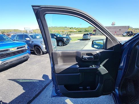 Certified 2024 Chevrolet Silverado 1500 Custom image 13