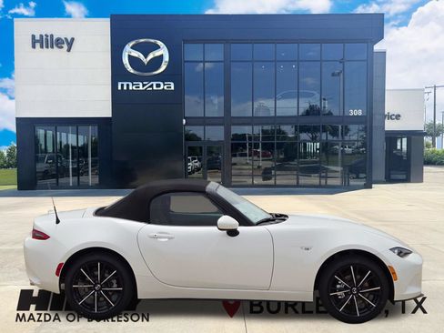 New 2026 MAZDA MX-5 Miata Grand Touring RWD image 3