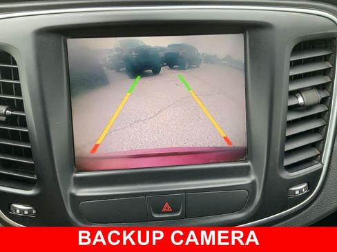 Used 2016 Chrysler 200 Limited w/ Anniversary Edition FWD image 34