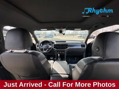 Used 2023 Volkswagen Atlas Cross Sport SEL Premium R-Line