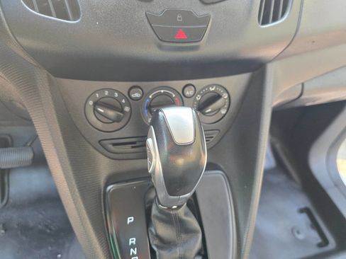 Used 2017 Ford Transit Connect XL image 23
