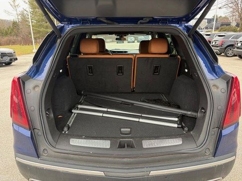 Certified 2023 Cadillac XT5 Premium Luxury image 7