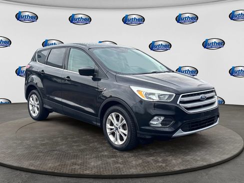 Used 2017 Ford Escape SE AWD/4WD image 7