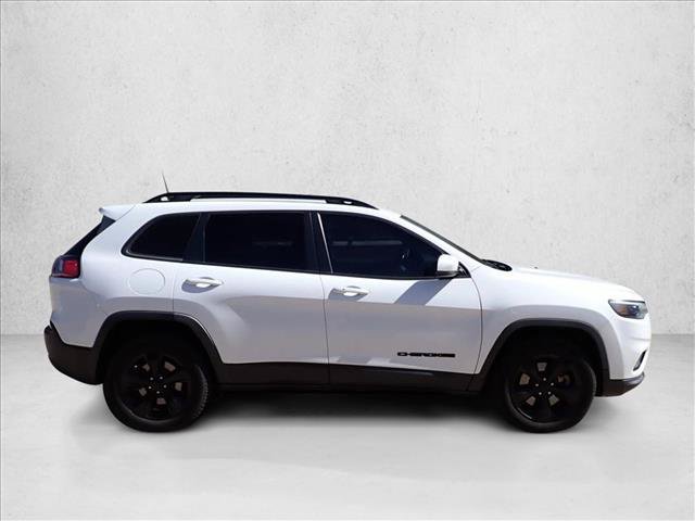 Used 2020 Jeep Cherokee Latitude Plus AWD/4WD image 5