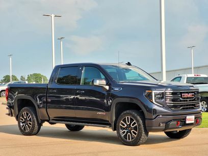 Certified 2025 GMC Sierra 1500 AT4 w/ AT4 Premium Package