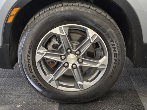 Used 2024 Chevrolet Blazer LT w/ Convenience Package FWD image 10