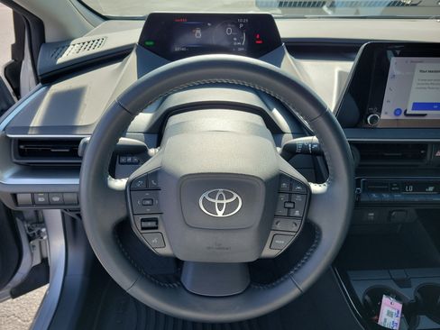 Used 2023 Toyota Prius LE FWD image 22