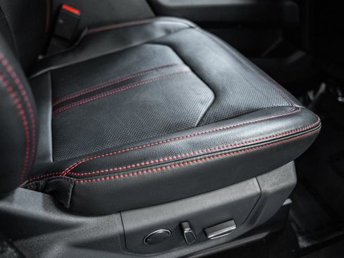 Used 2022 Ford Expedition Max Limited image 44