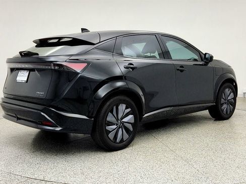 Used 2024 Nissan Ariya AWD image 5