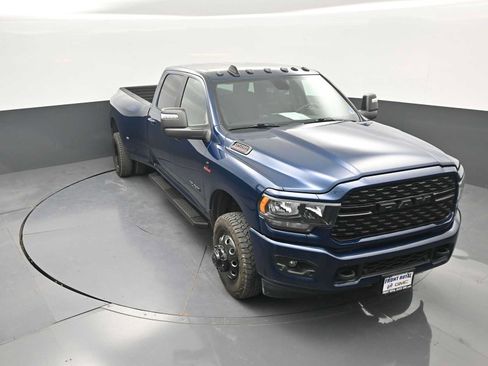 Used 2024 RAM 3500 Big Horn w/ Night Edition AWD/4WD image 10