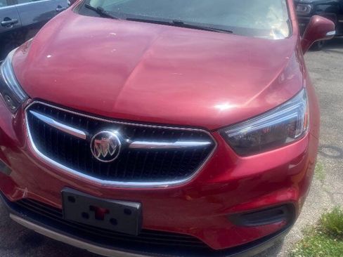 Used 2019 Buick Encore Preferred FWD image 2