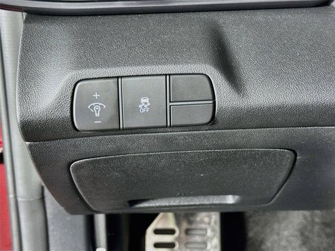 Certified 2026 Hyundai Elantra Sport FWD image 10