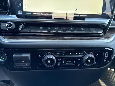 Used 2026 Chevrolet Silverado 3500 LT w/ Leather Package image 34