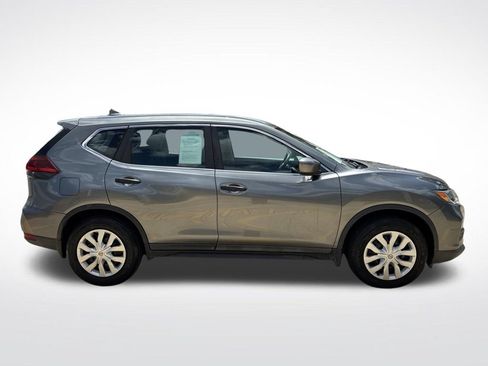 Used 2020 Nissan Rogue S FWD image 6