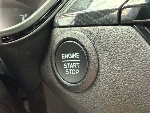 Used 2023 Ford Escape ST-Line Select AWD/4WD image 34