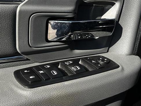 Used 2018 RAM 1500 Big Horn image 11