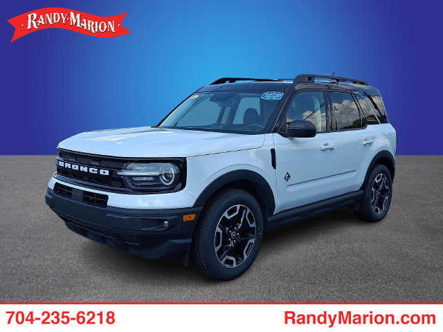 Used 2022 Ford Bronco Sport Outer Banks w/ Tech Package AWD/4WD image 1