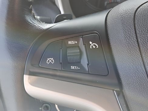 Used 2015 Chevrolet Camaro LT RWD image 19