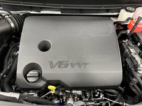 Used 2023 Buick Enclave Essence w/ Experience Buick Package AWD/4WD image 25