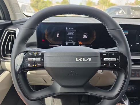 New 2026 Kia Sorento S image 10