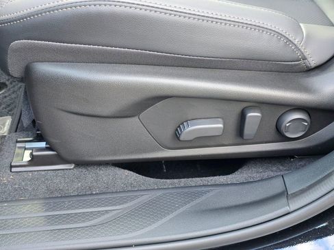 New 2026 Subaru Outback Limited AWD/4WD image 13