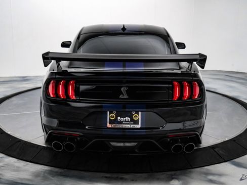 Used 2020 Ford Mustang Shelby GT500 w/ Carbon Fiber Track Pack image 11