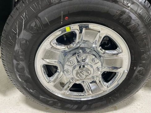 New 2026 RAM 2500 Tradesman w/ Chrome Appearance Group AWD/4WD image 10