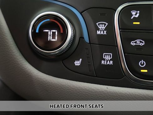 Used 2023 Chevrolet Equinox LT image 6