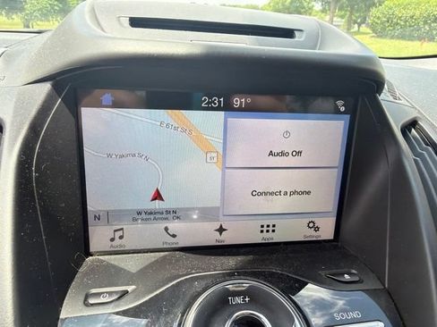 Used 2017 Ford Escape Titanium AWD/4WD image 12