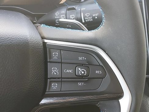 Used 2022 Jeep Grand Cherokee Trailhawk AWD/4WD image 22
