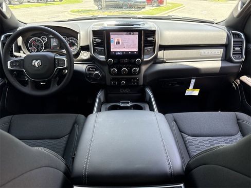 New 2025 RAM 1500 Big Horn image 25