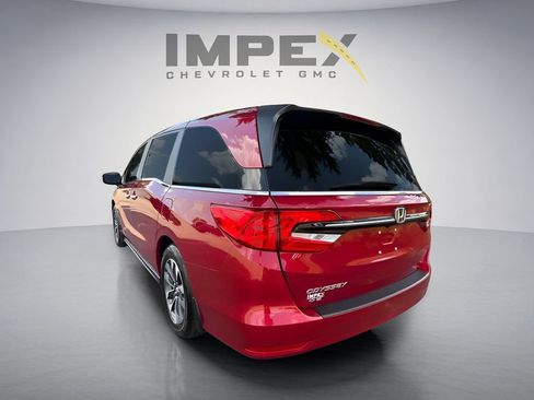 Used 2024 Honda Odyssey EX-L image 3