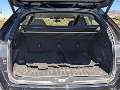 Used 2023 Subaru Outback Premium AWD/4WD image 34