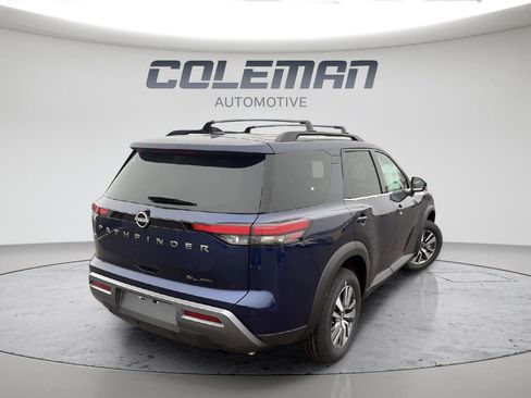 New 2026 Nissan Pathfinder SV image 6