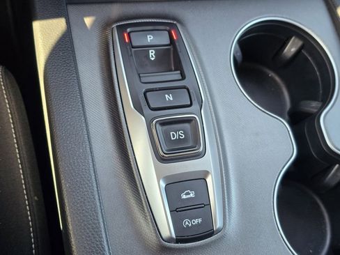 Used 2024 Honda Ridgeline Sport image 9