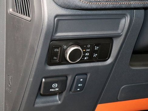 New 2025 Ford F150 Lightning Lariat image 30