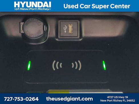 Used 2024 Toyota RAV4 XLE w/ Convenience Package FWD image 25