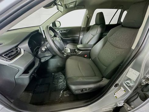 Certified 2024 Toyota RAV4 XLE image 12