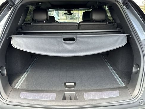 Used 2022 Cadillac XT5 Premium Luxury w/ Technology Package image 13