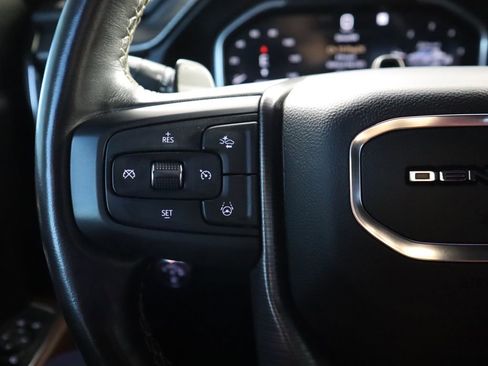 Used 2022 GMC Sierra 1500 Denali Ultimate image 10
