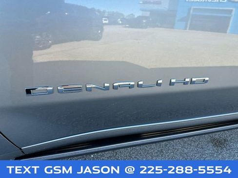 Used 2024 GMC Sierra 2500 Denali w/ Denali Reserve Package image 13