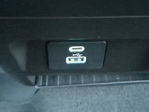 Used 2022 Ford F250 XLT image 19