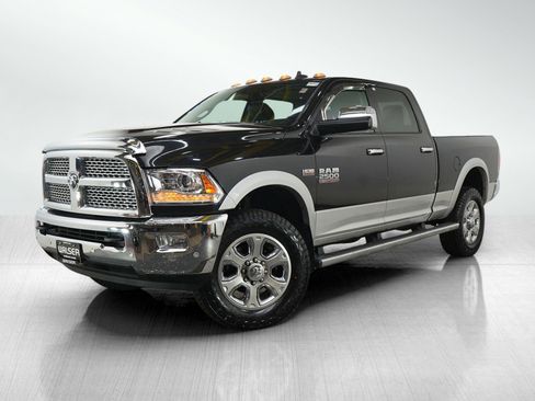 Used 2016 RAM 2500 Laramie w/ Convenience Group AWD/4WD image 1