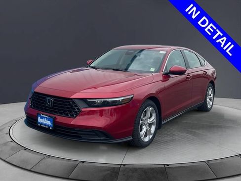 Certified 2023 Honda Accord LX image 7