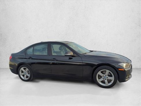 Used 2015 BMW 328i xDrive Sedan AWD/4WD image 4