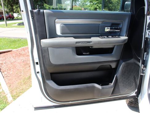 Used 2016 RAM 1500 Big Horn AWD/4WD image 12