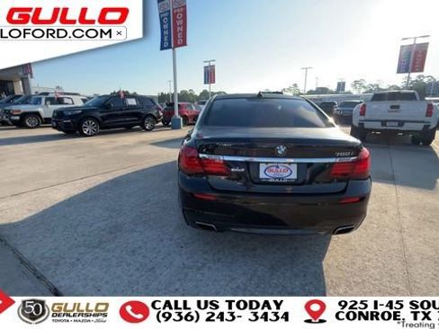 Used 2014 BMW 750i RWD image 7