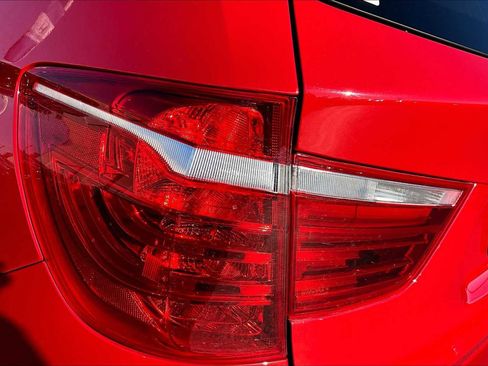 Used 2017 BMW X3 xDrive28i image 28