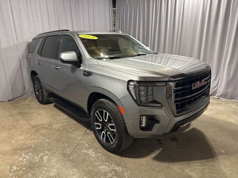 Used 2024 GMC Yukon AT4 AWD/4WD image 10